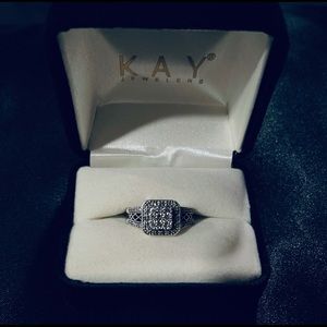 Diamond ring 1/4 ct tw princess/square silver